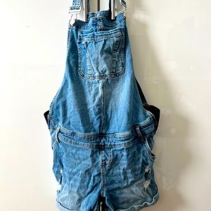 Maternity denim overall shorts - size medium